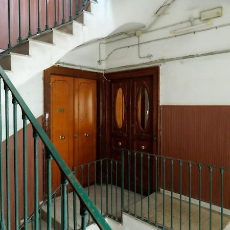 La Casa Di Nonna Teresa Bed & Breakfast เนเปิลส์ ภายนอก รูปภาพ
