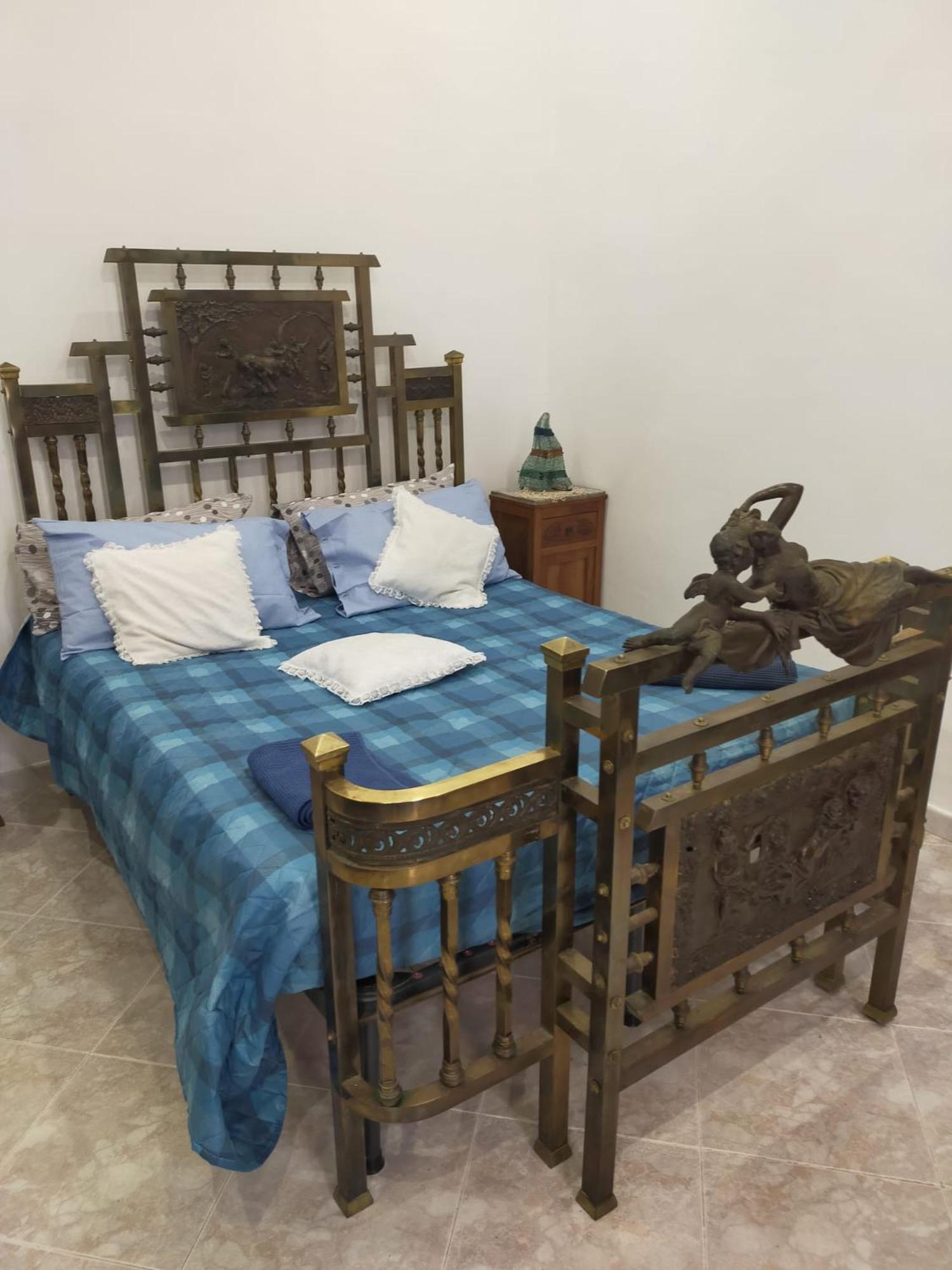 La Casa Di Nonna Teresa Bed & Breakfast เนเปิลส์ ภายนอก รูปภาพ