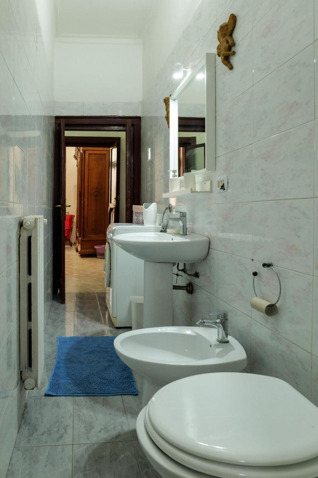 La Casa Di Nonna Teresa Bed & Breakfast เนเปิลส์ ภายนอก รูปภาพ